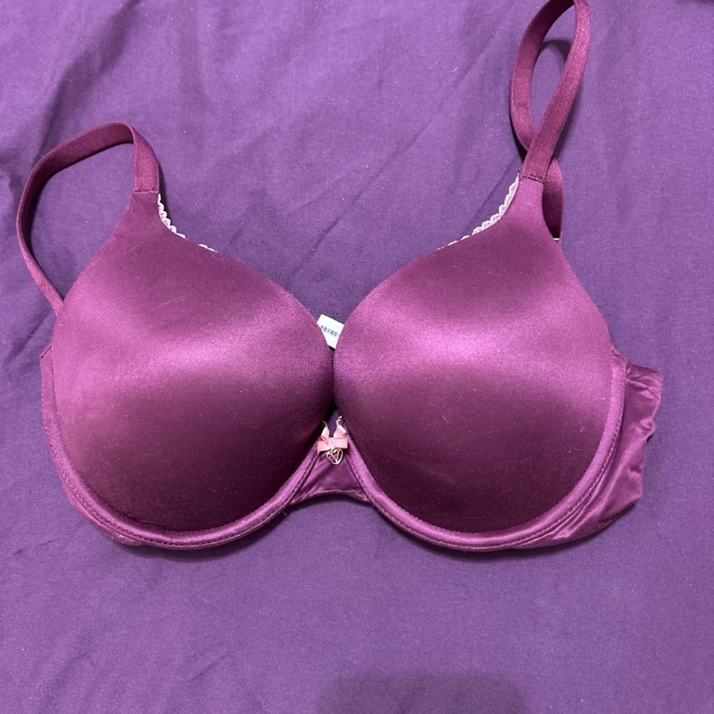 Victoria’s Secret Body By Victoria Perfect Shape bra